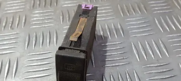 Audi A4 S4 B5 8D Windscreen/window heater switch 4d0941503