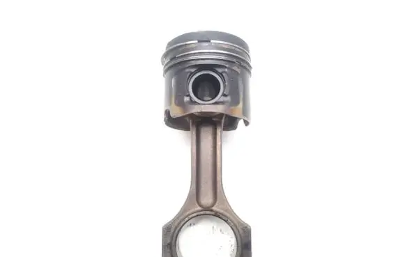 BMW 3 F30 F35 F31 Piston with connecting rod N47D20C