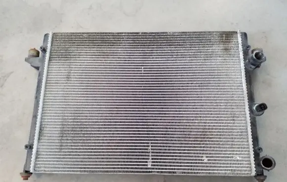 Ford Galaxy Coolant radiator 7M3121253A