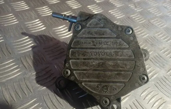 Vacuum pump