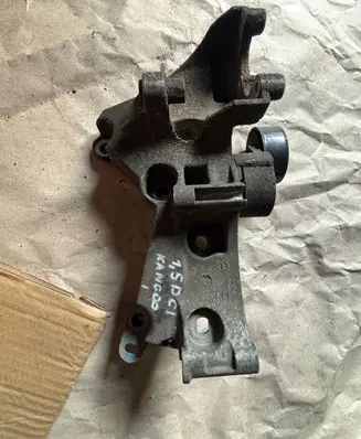 Renault Kangoo I Generator/alternator bracket 8200472400