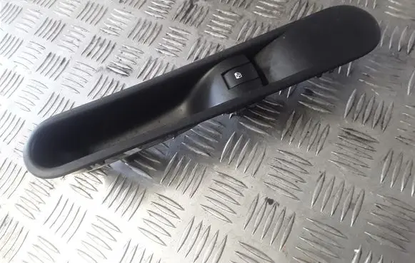 Renault Espace - Grand espace IV Electric window control switch 00012127