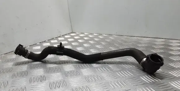 Jaguar F-Pace Engine coolant pipe/hose