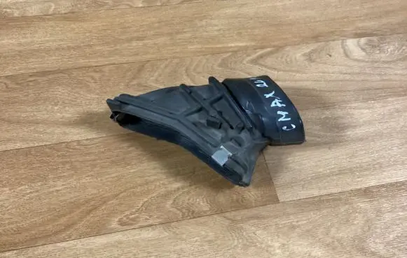 Ford C-MAX II Air intake duct part AV619A675AC 1050706S01
