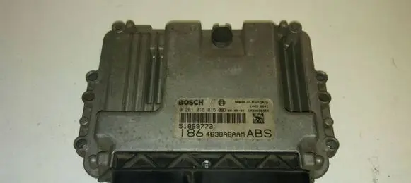 Fiat Croma Engine control unit/module ECU 51869773 4638A6AAM 0281016815