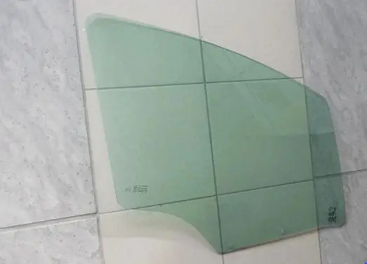 Citroen C3 Sliding door window/glass 