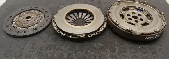 Alfa Romeo Mito Clutch set kit 55235563 55224025 55219389