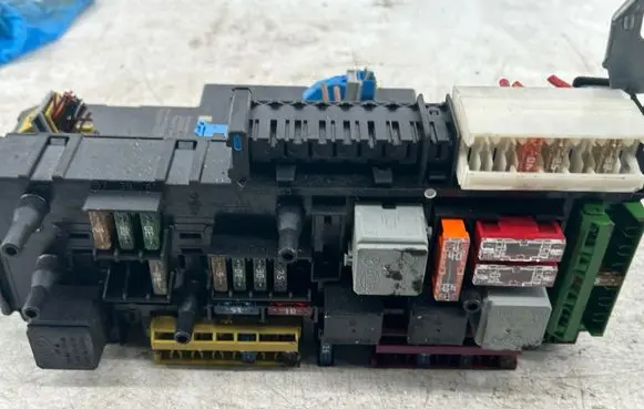 Mercedes-Benz E W212 Comfort/convenience module 5DK00962089 2129014604