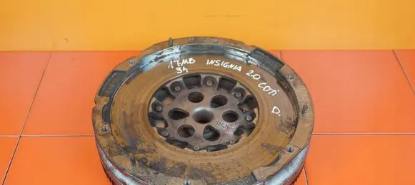 Opel Insignia A Dual mass flywheel 55484450 B20DTH