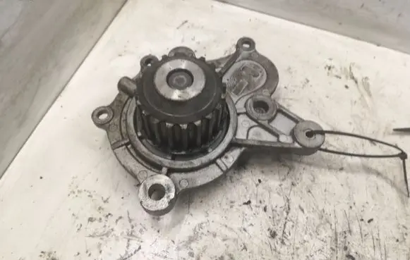 Hyundai Santa Fe Water pump