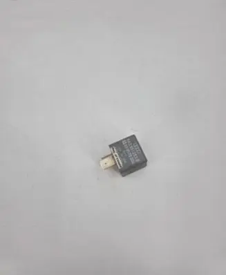 Audi A8 S8 D2 4D Other relay 8A0951253B 899578000