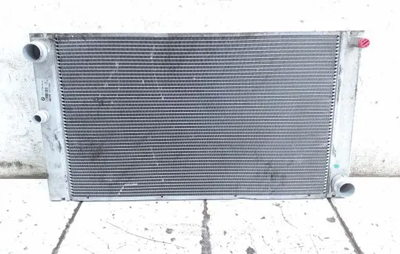 BMW 7 E65 E66 Coolant radiator 7795138 17117795138
