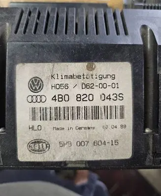 Audi A6 S6 C5 4B Climate control unit D620001 4B0820043S 5HB00760415