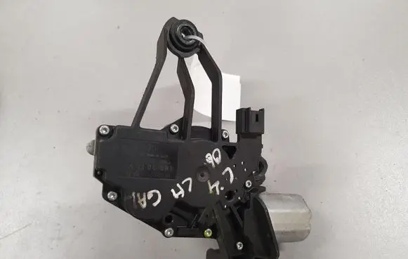Citroen C4 I Rear window wiper motor 0390201807 9646803180