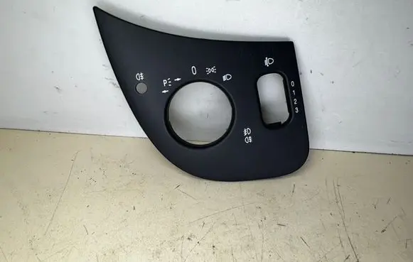 Mercedes-Benz A W168 Headlight level height control switch 1686890080 A1686890080