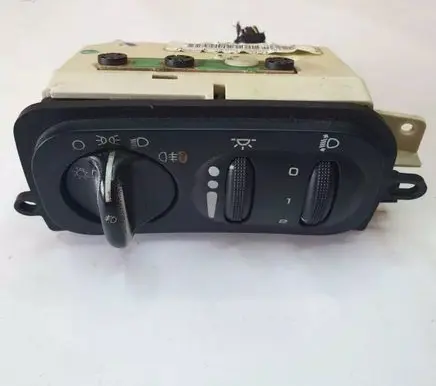 Chrysler 300M Light switch P04760156AG