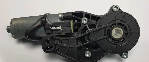 Mercedes-Benz C W204 Seat adjustment motor 0390203207