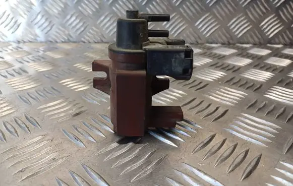 Peugeot 308 Turbo solenoid valve 9651282880