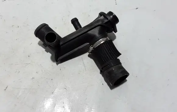 Brake vacuum hose/pipe