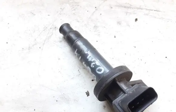 Toyota Corolla E120 E130 High voltage ignition coil 9008019019