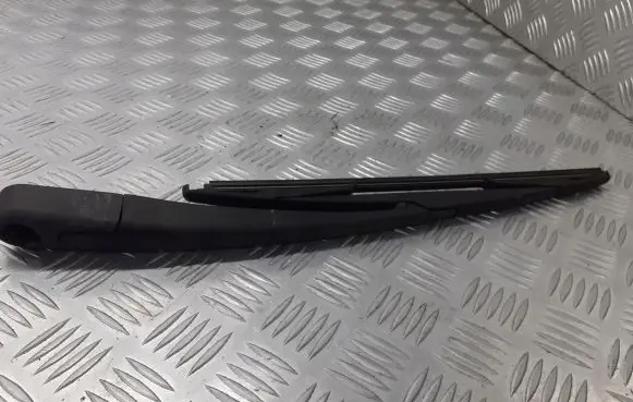 Citroen C4 I Picasso Rear wiper blade arm
