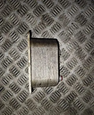 Nissan Navara D23 Oil filter mounting bracket 