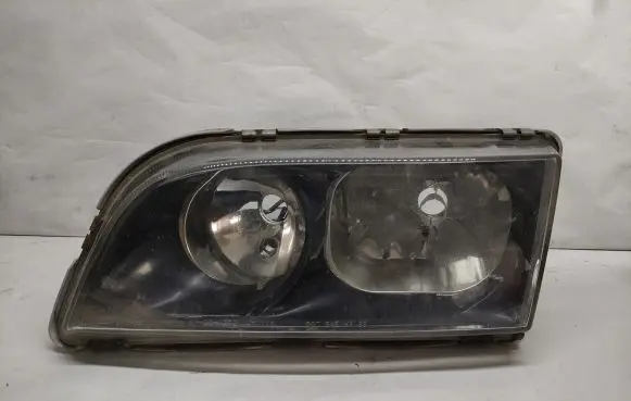 Volvo S40, V40 Headlight/headlamp 20A272 7731109L