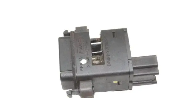 Ford Mondeo MK IV Oil temperature sensor DG9H19T562C