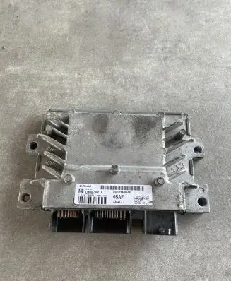 Ford Fiesta Engine control unit/module 8V2112A650SF S180047002F
