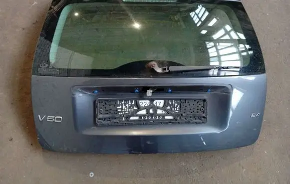 Volvo V50 Tailgate/trunk/boot lid Pilkas