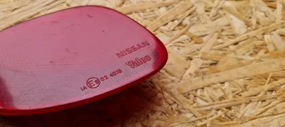 Nissan Almera Tino Rear tail light reflector 024018
