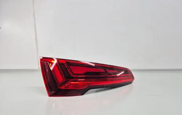 Audi Q5 SQ5 Tailgate rear/tail lights 80A945075B 80A945429D