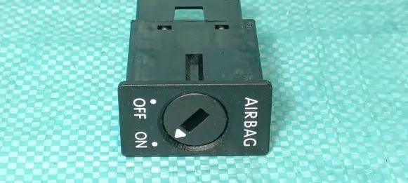 Volkswagen Touareg II Passenger airbag on/off switch 5P0919237C