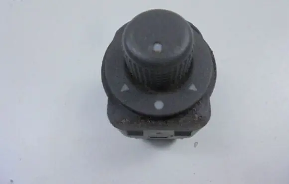 Alfa Romeo 156 Wing mirror switch
