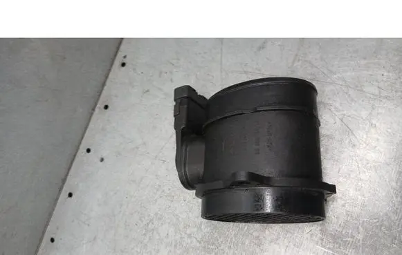 Mazda 3 I Mass air flow meter 9650010780