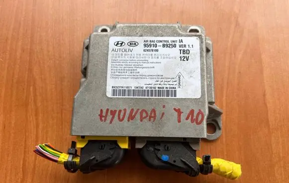 Hyundai i10 Airbag control unit/module 95910B9250 624578100