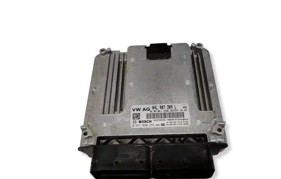 Audi A4 S4 B9 Engine control unit/module 04L907309L