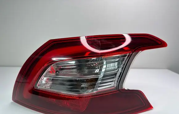 Peugeot 308 Rear/tail lights 9677817580