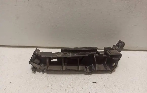 Audi TT TTS RS Mk3 8S Rear bumper mounting bracket 8S0807376