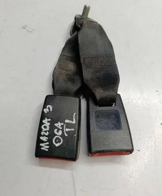 Rear seatbelt buckle