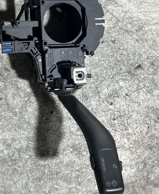 Volkswagen Golf VI Wiper turn signal indicator stalk/switch 1K0953503CM 01423503 90007060530381