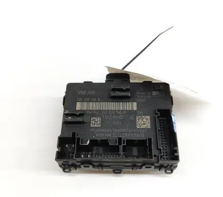 Skoda Enyaq iV Door control unit/module 1EB959596B 1EB959596A