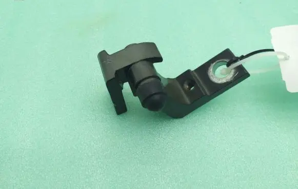 Audi Q7 4L Front door upper hinge