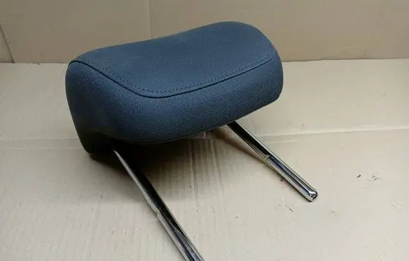 Audi A3 S3 8V Rear seat headrest