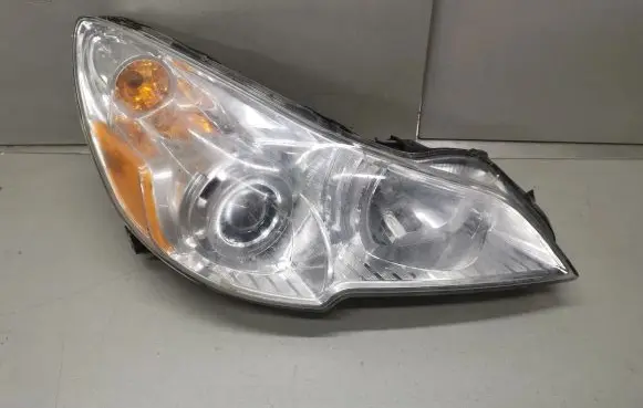 Subaru Legacy Headlight/headlamp 10017085 93577024