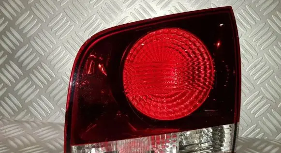 Volkswagen Touareg I Tailgate rear/tail lights 7L6945094T