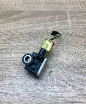 Audi A6 S6 C6 4F Airbag deployment crash/impact sensor 4F0959643B 0810131 RB4
