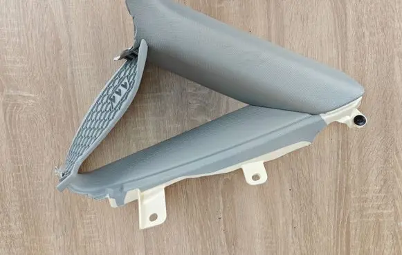 Audi A7 S7 4G (C) pillar trim 4G8867288