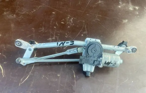 KIA Niro Front wiper linkage and motor