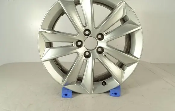 Volvo V60 Original wheel cap 31471309